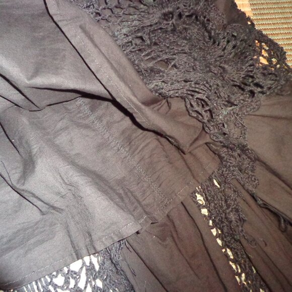 Karen Kane Boho Peasant Crocheted Maxi Skirt M Black Elastic Waist - Picture 4 of 14